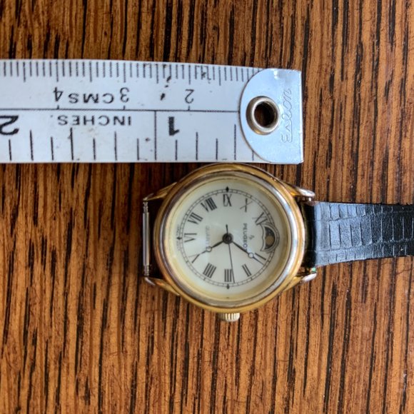 Peugeot Moon Phase Golden Ladies Vintage Watch - Picture 2 of 4